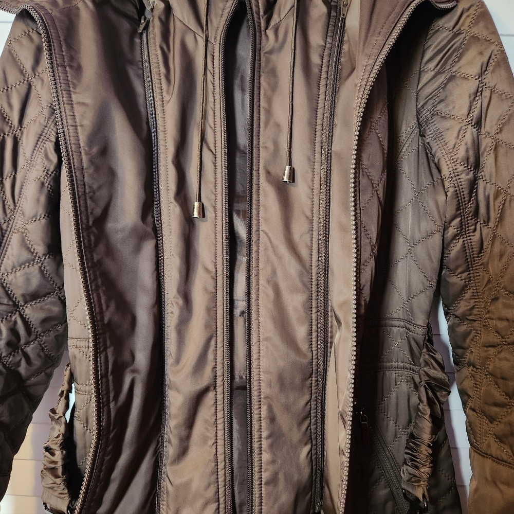 Laundry Belted Puffer - Picture 7 of 10